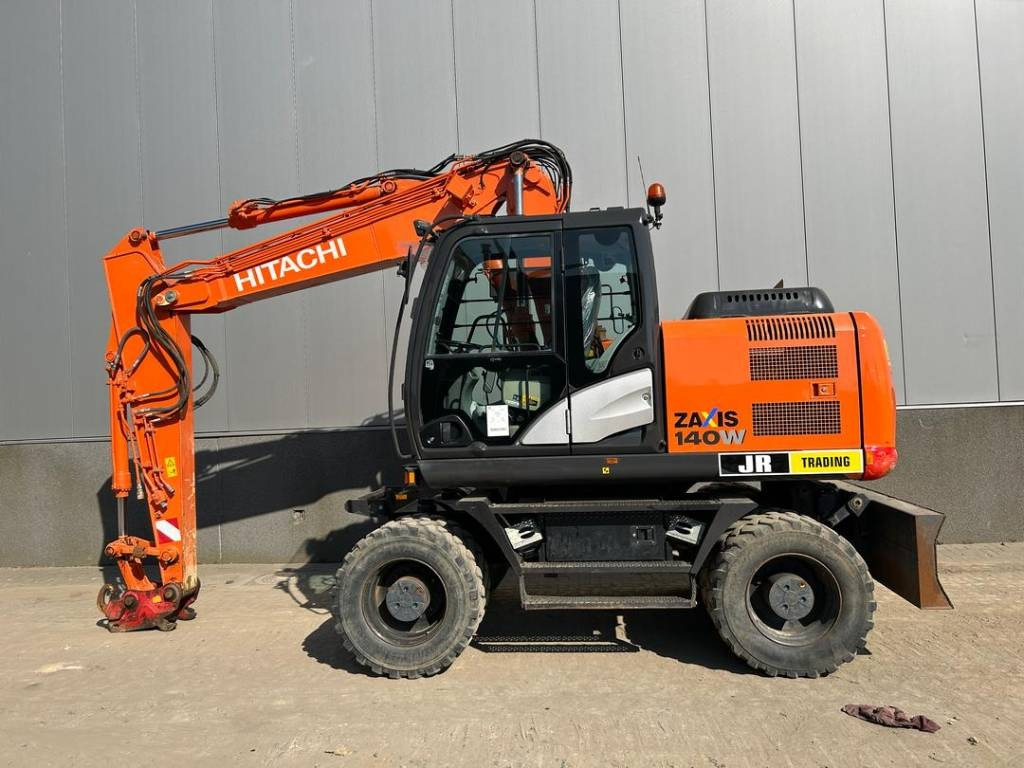 Hitachi ZX 140 W-5B - Τροχοφόρος εκσκαφέας: φωτογραφία 1 Hitachi ZX 140 W-5B - Τροχοφόρος εκσκαφέας: φωτογραφία 1