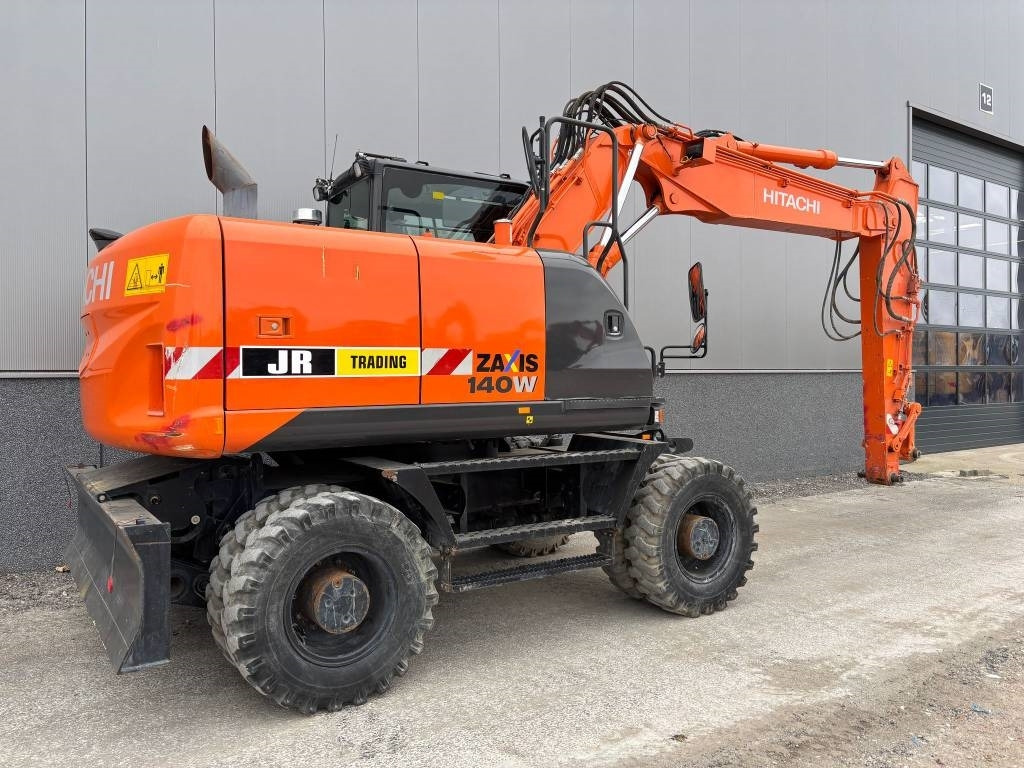 Hitachi ZX 140 W-5B - Τροχοφόρος εκσκαφέας: φωτογραφία 5 Hitachi ZX 140 W-5B - Τροχοφόρος εκσκαφέας: φωτογραφία 5