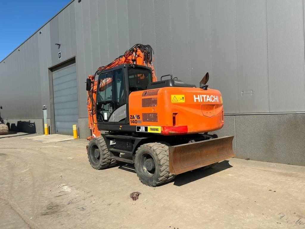 Hitachi ZX 140 W-5B - Τροχοφόρος εκσκαφέας: φωτογραφία 3 Hitachi ZX 140 W-5B - Τροχοφόρος εκσκαφέας: φωτογραφία 3