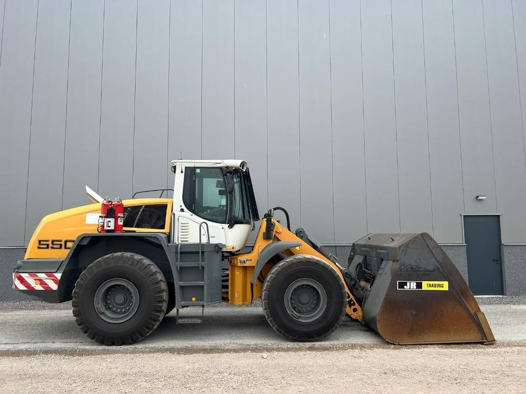 Liebherr L 550 (Comes with High-tip - Mit Hochkipper) - Ελαστιχοφόρος φορτωτής: φωτογραφία 5 Liebherr L 550 (Comes with High-tip - Mit Hochkipper) - Ελαστιχοφόρος φορτωτής: φωτογραφία 5