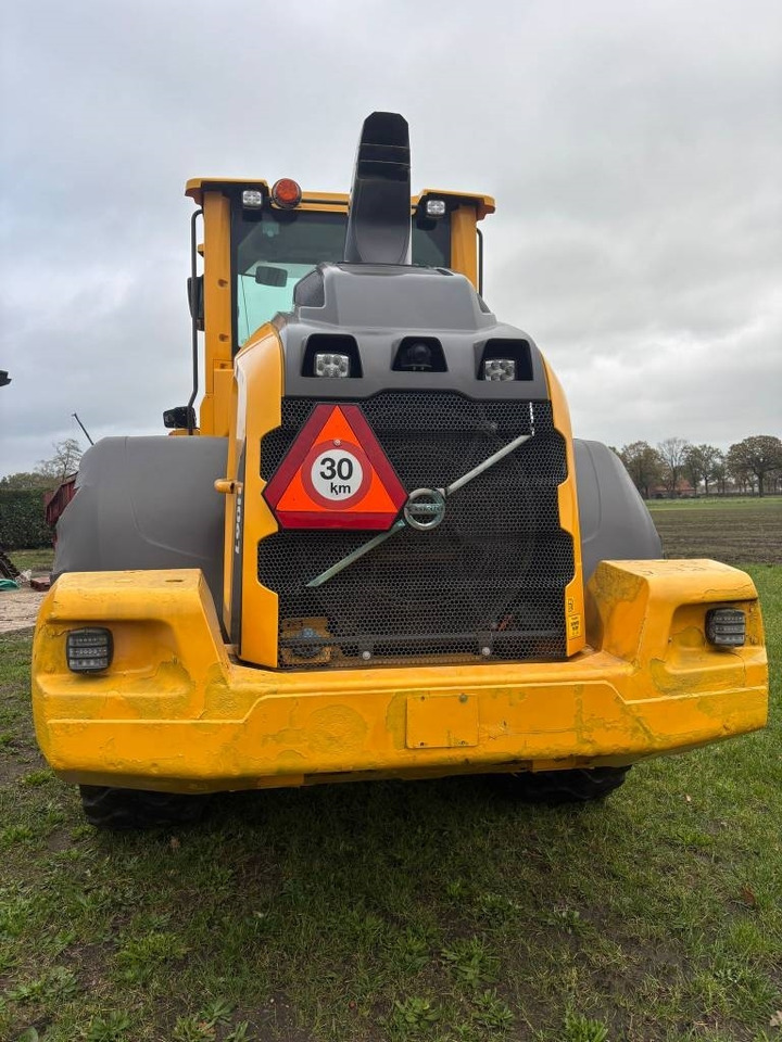 Volvo L 90 H (On Transport) - Ελαστιχοφόρος φορτωτής: φωτογραφία 4 Volvo L 90 H (On Transport) - Ελαστιχοφόρος φορτωτής: φωτογραφία 4