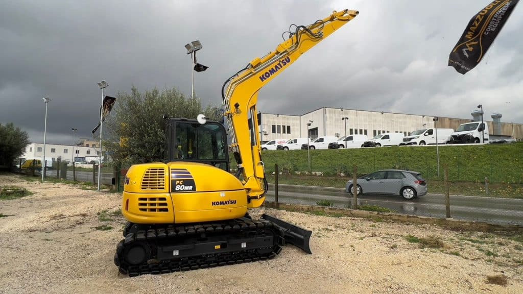 Komatsu PC80 MR-5 - Μίνι εκσκαφέας: φωτογραφία 4 Komatsu PC80 MR-5 - Μίνι εκσκαφέας: φωτογραφία 4