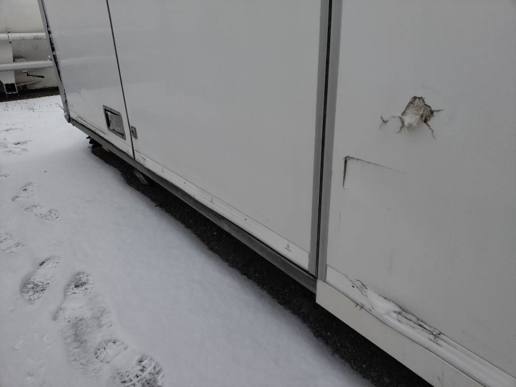 Κλειστά aμάξωμα Fokor kokosivuauk.kori 8,64m pitkä: φωτογραφία 6 Κλειστά aμάξωμα Fokor kokosivuauk.kori 8,64m pitkä: φωτογραφία 6