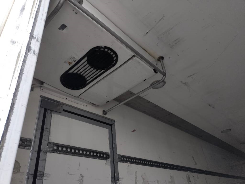 Mercedes-Benz Axor 1829 thermo king kone, 8,35m kori - Φορτηγό ψυγείο: φωτογραφία 5 Mercedes-Benz Axor 1829 thermo king kone, 8,35m kori - Φορτηγό ψυγείο: φωτογραφία 5