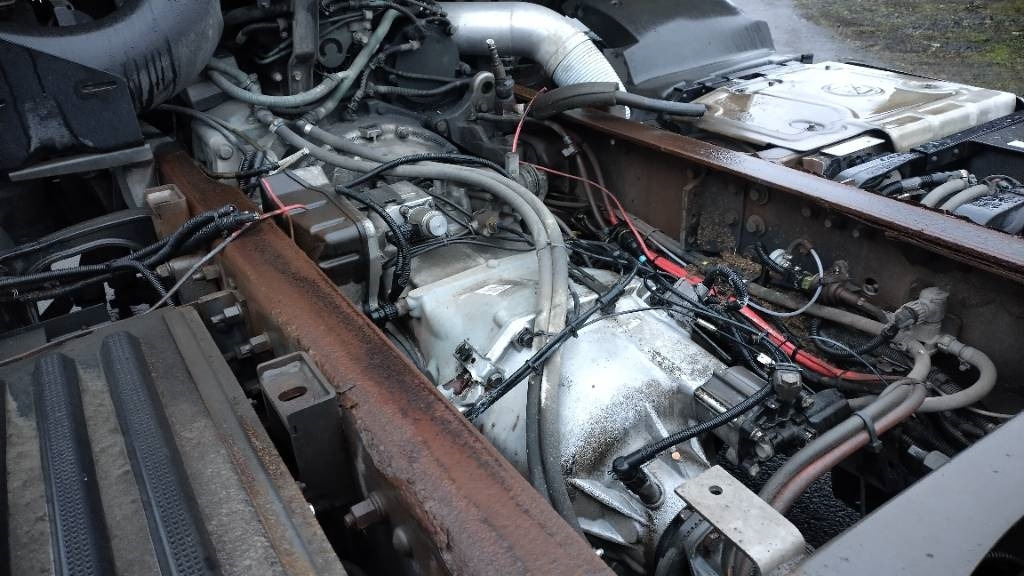 Volvo FH13 6x2 alusta, manuaalivaihteisto - Φορτηγό σασί: φωτογραφία 5 Volvo FH13 6x2 alusta, manuaalivaihteisto - Φορτηγό σασί: φωτογραφία 5