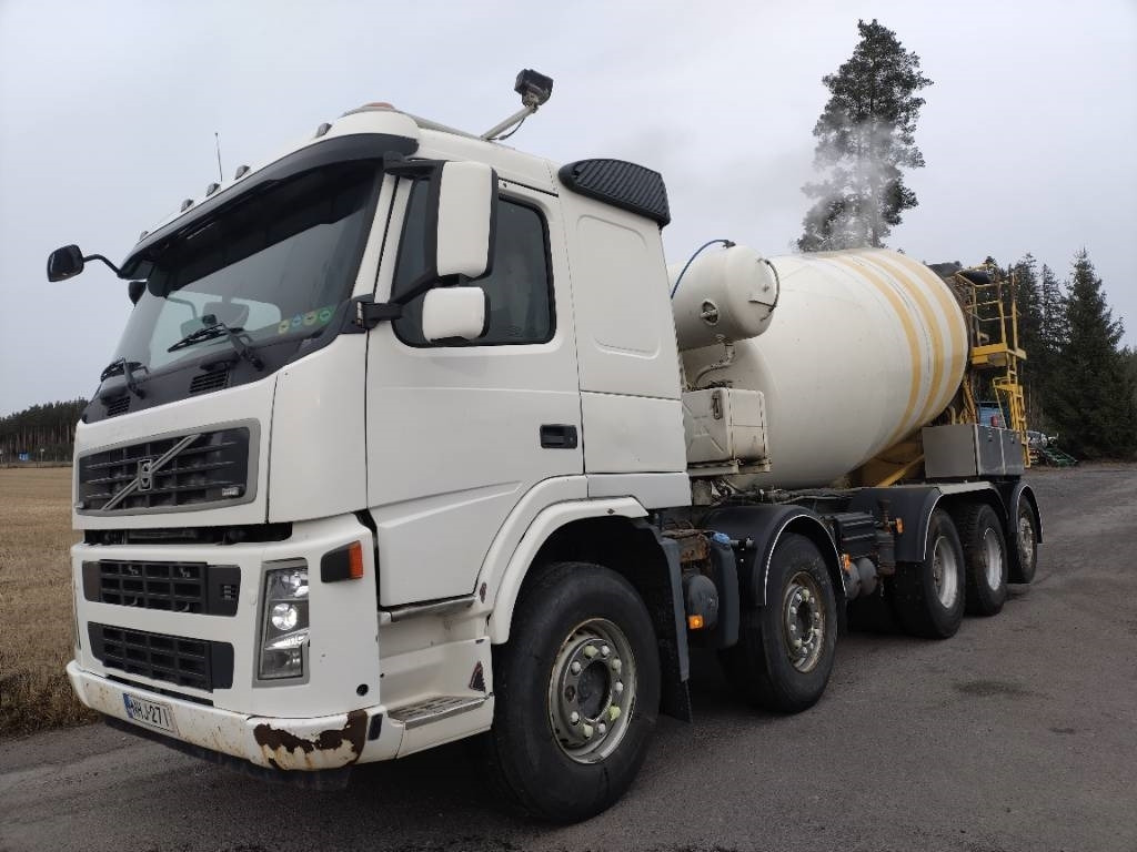 Volvo FM13 10*4 betoniauto,ränni - Μπετονιέρα φορτηγό: φωτογραφία 1 Volvo FM13 10*4 betoniauto,ränni - Μπετονιέρα φορτηγό: φωτογραφία 1