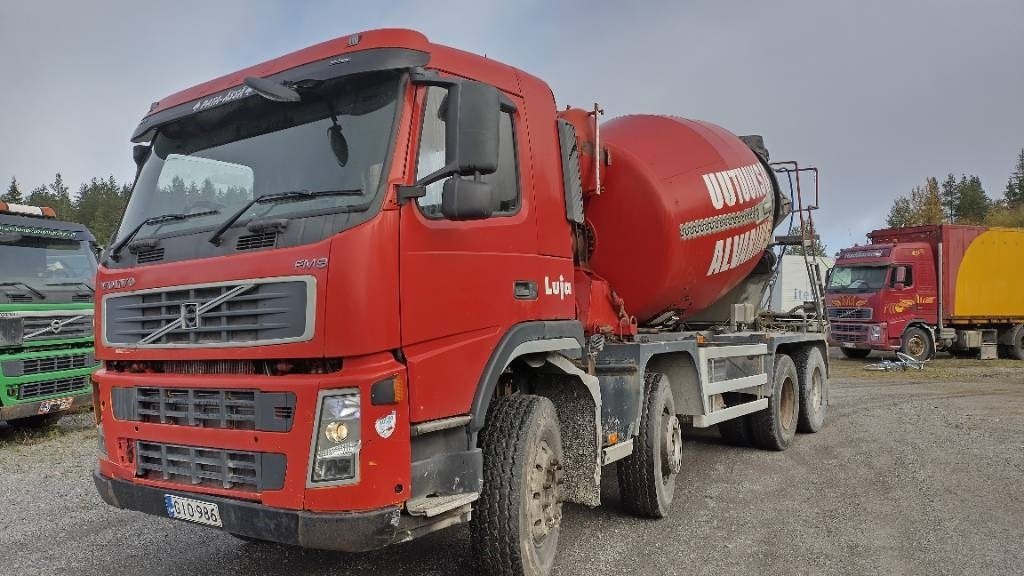 Volvo FM9 8x4 full steel,manual, mixer - Φορτηγό βυτιοφόρο: φωτογραφία 1 Volvo FM9 8x4 full steel,manual, mixer - Φορτηγό βυτιοφόρο: φωτογραφία 1