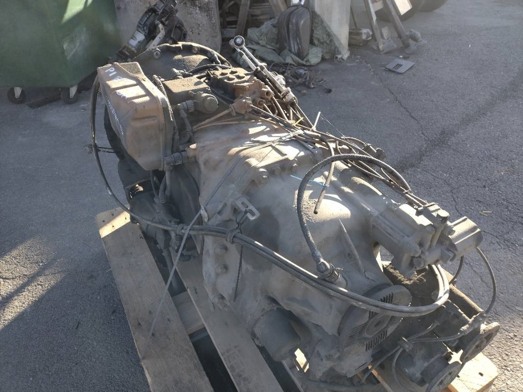 Volvo VT2214B - Κιβώτιο ταχυτήτων για Φορτηγό: φωτογραφία 1 Volvo VT2214B - Κιβώτιο ταχυτήτων για Φορτηγό: φωτογραφία 1