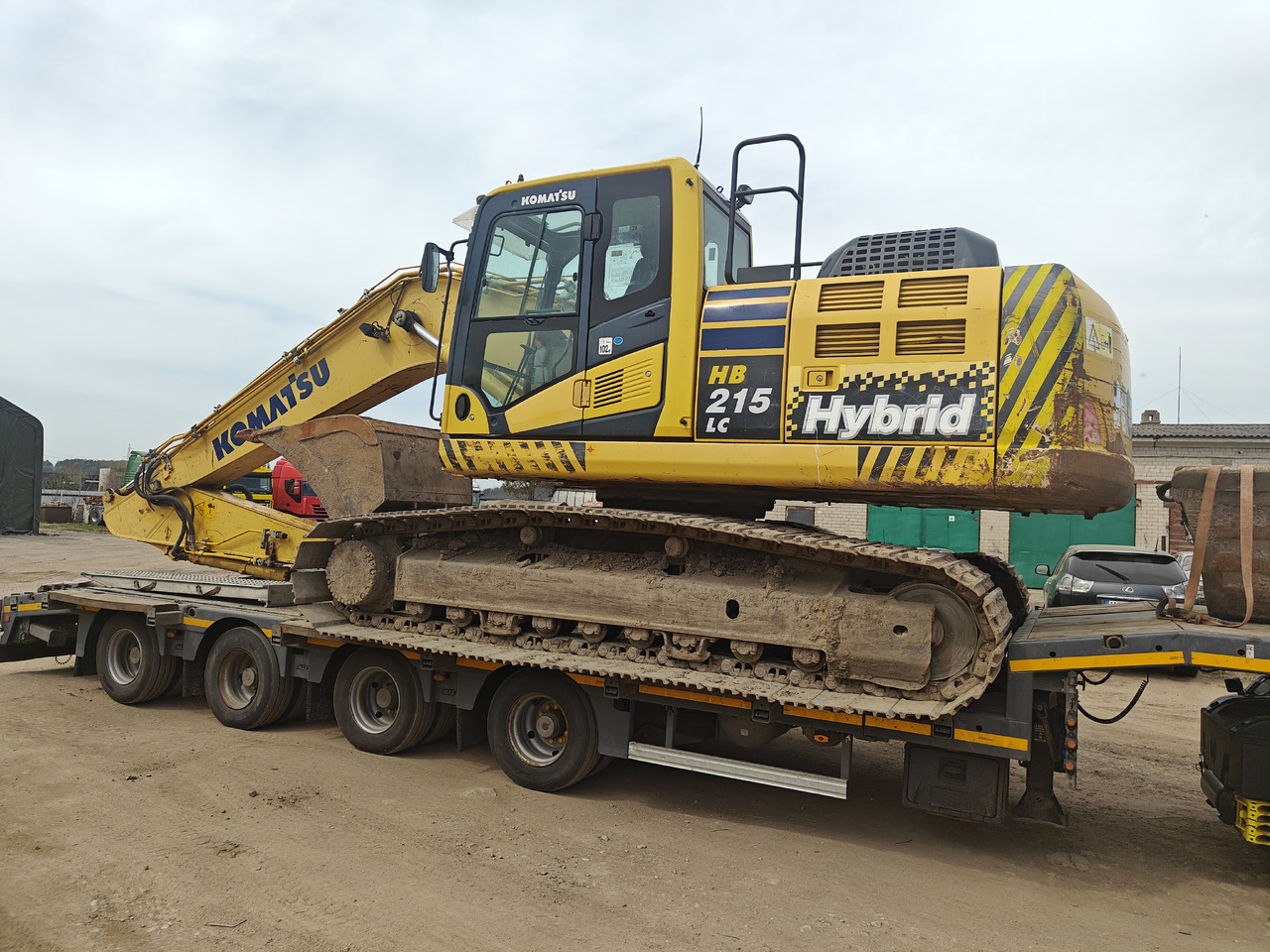 KOMATSU HB 215LC-2 - Ερπυστριοφόρος εκσκαφέας: φωτογραφία 2 KOMATSU HB 215LC-2 - Ερπυστριοφόρος εκσκαφέας: φωτογραφία 2