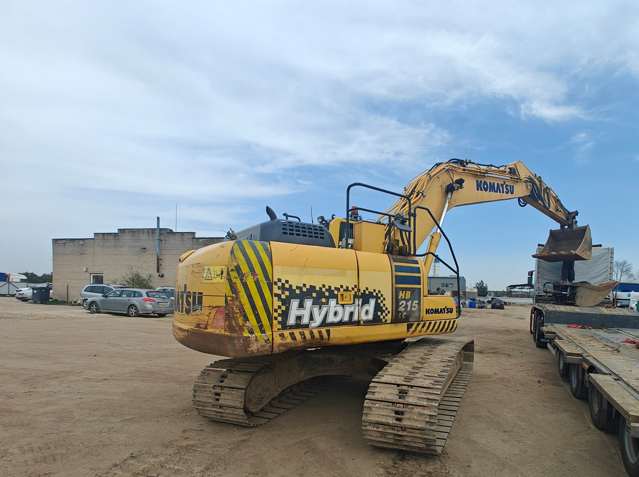 KOMATSU HB 215LC-2 - Ερπυστριοφόρος εκσκαφέας: φωτογραφία 1 KOMATSU HB 215LC-2 - Ερπυστριοφόρος εκσκαφέας: φωτογραφία 1