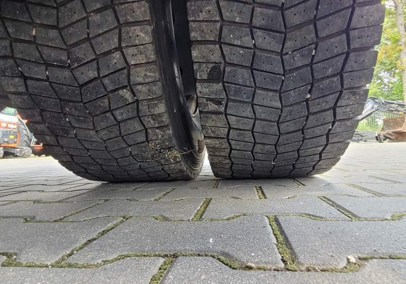 Τράκτορας DAF XF510 SPACE CAB / SPROWADZONY / MANUAL / RETARDER: φωτογραφία 12