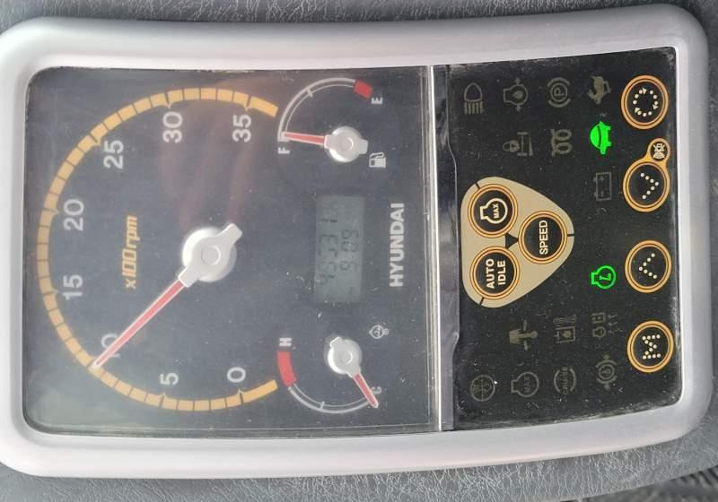 Hyundai ROBEX 55W-9 EXCAVATOR / SPROWADZONY Z FRANCJI - Τροχοφόρος εκσκαφέας: φωτογραφία 3 Hyundai ROBEX 55W-9 EXCAVATOR / SPROWADZONY Z FRANCJI - Τροχοφόρος εκσκαφέας: φωτογραφία 3