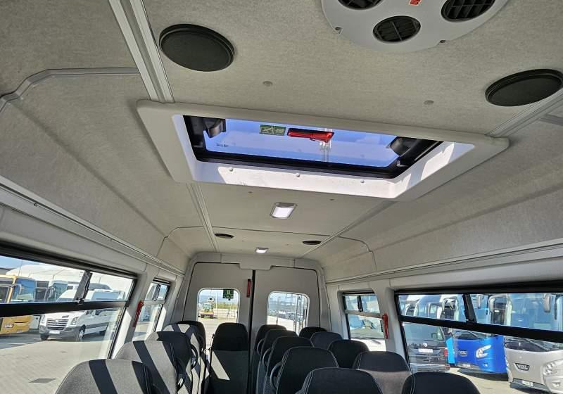 Iveco A60C15 / SPROWADZONE / EURO 6 / 25 000 KM - Μικρό λεωφορείο, Επιβατικό βαν: φωτογραφία 3 Iveco A60C15 / SPROWADZONE / EURO 6 / 25 000 KM - Μικρό λεωφορείο, Επιβατικό βαν: φωτογραφία 3