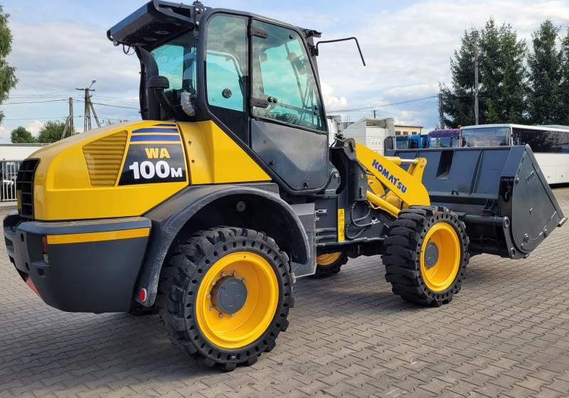 Komatsu WA1 100M / SPROWADZONA Z FRANCJI/ 6 300 MTH - Ελαστιχοφόρος φορτωτής: φωτογραφία 2 Komatsu WA1 100M / SPROWADZONA Z FRANCJI/ 6 300 MTH - Ελαστιχοφόρος φορτωτής: φωτογραφία 2