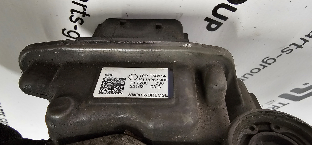 MERCEDES-BENZ actros MP4 EURO 6 air dryer 0014465664, 0014460464, 0014462264, fuel pump - Εξαρτήματα φρένων για Φορτηγό: φωτογραφία 3 MERCEDES-BENZ actros MP4 EURO 6 air dryer 0014465664, 0014460464, 0014462264, fuel pump - Εξαρτήματα φρένων για Φορτηγό: φωτογραφία 3