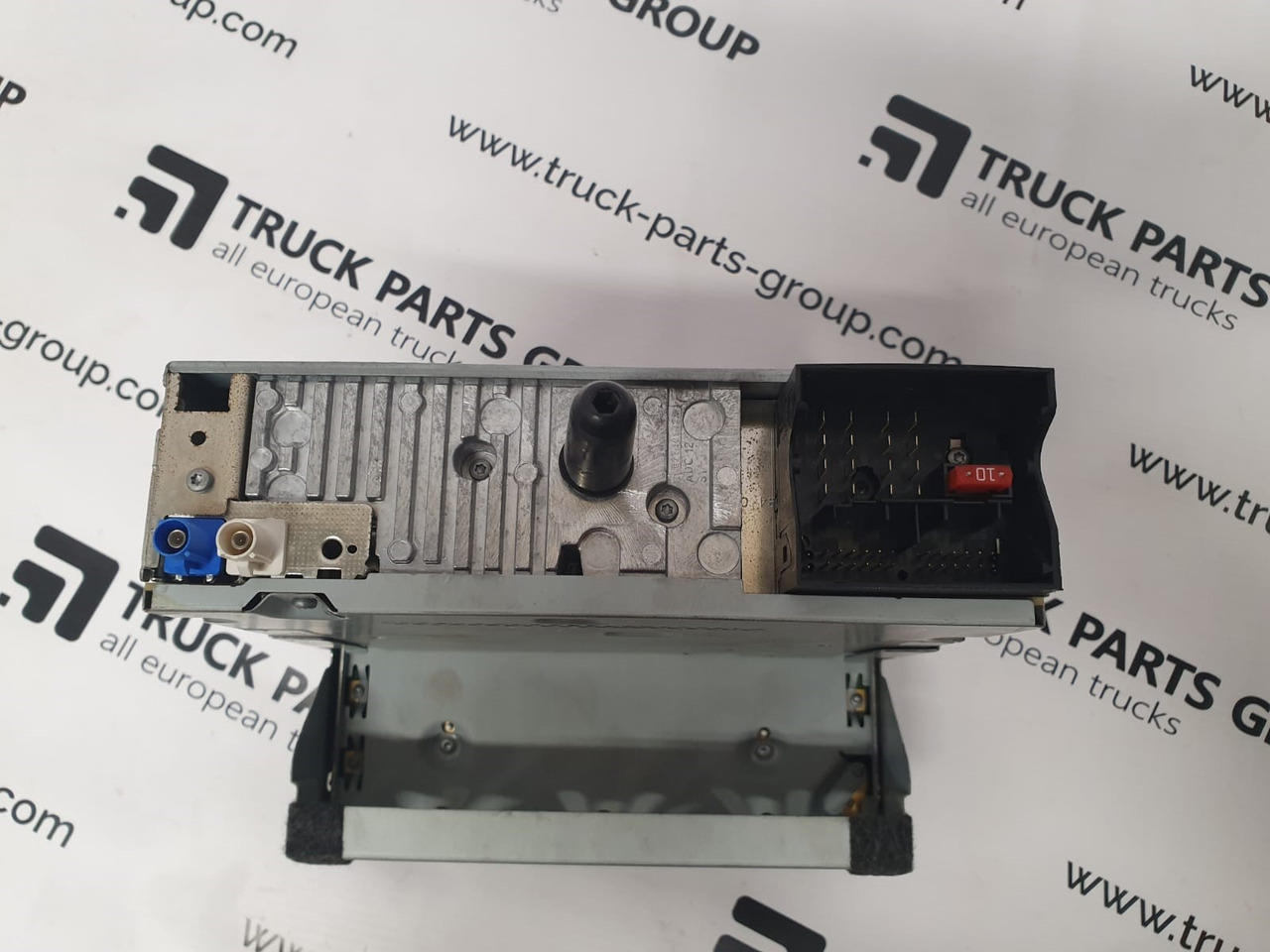 SCANIA SCANIA T, P, G, R, S series navi system navigation multimedia unit radio unit 720000063, 2026742, 2026747, 2026745, 2325235, 2538534, 2619691 - Ανταλλακτικό για Φορτηγό: φωτογραφία 4 SCANIA SCANIA T, P, G, R, S series navi system navigation multimedia unit radio unit 720000063, 2026742, 2026747, 2026745, 2325235, 2538534, 2619691 - Ανταλλακτικό για Φορτηγό: φωτογραφία 4
