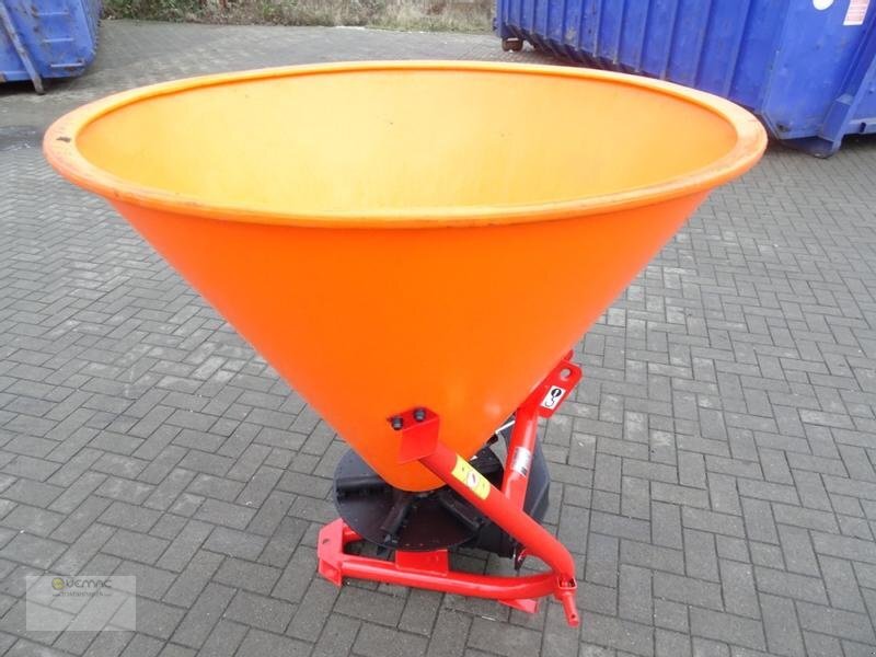 Dexwal Salzstreuer Düngerstreuer Streuer Trichterstreuer 200 Liter - Αλατιέρα: φωτογραφία 2 Dexwal Salzstreuer Düngerstreuer Streuer Trichterstreuer 200 Liter - Αλατιέρα: φωτογραφία 2