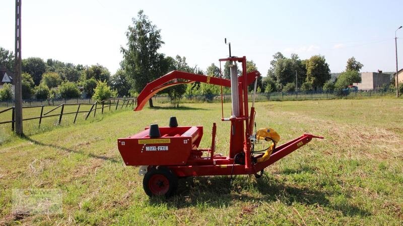 Metal-Fach Z237 Ballenwickelgerät Rundballenwickler Selbstlader NEU - Μηχάνημα περιτύλιξης: φωτογραφία 3 Metal-Fach Z237 Ballenwickelgerät Rundballenwickler Selbstlader NEU - Μηχάνημα περιτύλιξης: φωτογραφία 3