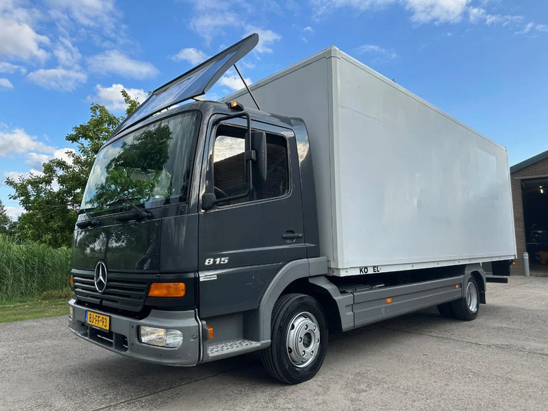 Mercedes-Benz Atego 815 / NL TRUCK / EURO 2 / BOX + LIFT / LOW KM / GOOD CONDITION / 7,5t - Φορτηγό κόφα: φωτογραφία 1 Mercedes-Benz Atego 815 / NL TRUCK / EURO 2 / BOX + LIFT / LOW KM / GOOD CONDITION / 7,5t - Φορτηγό κόφα: φωτογραφία 1