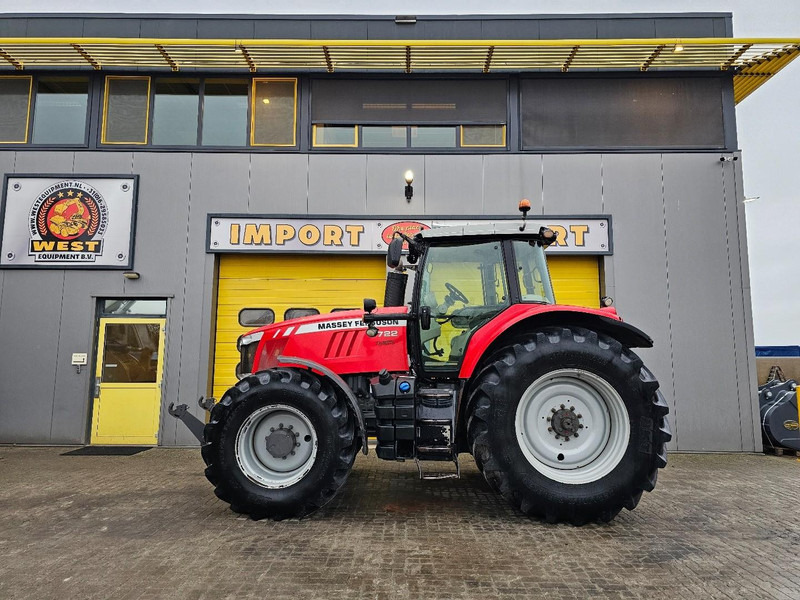 Massey Ferguson 7722 Dyna 6 - Τρακτέρ: φωτογραφία 1 Massey Ferguson 7722 Dyna 6 - Τρακτέρ: φωτογραφία 1