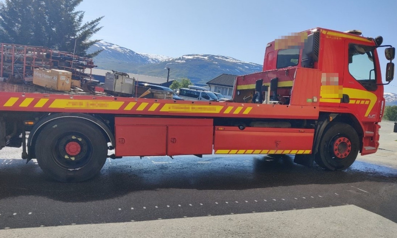 DAF LF 320 - Φορτηγό ρυμούλκησης: φωτογραφία 2 DAF LF 320 - Φορτηγό ρυμούλκησης: φωτογραφία 2