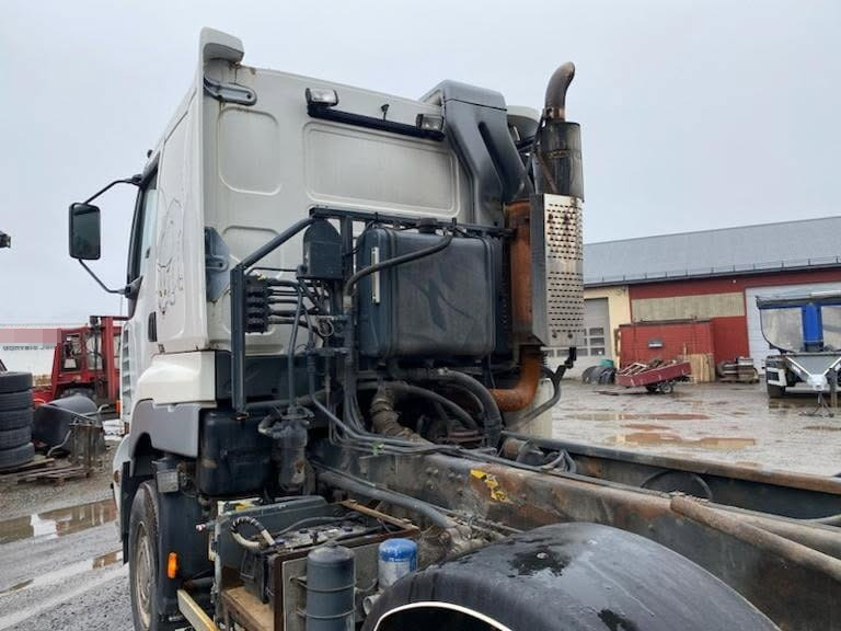 Sisu E18 630 - Φορτηγό ανατρεπόμενο: φωτογραφία 4 Sisu E18 630 - Φορτηγό ανατρεπόμενο: φωτογραφία 4