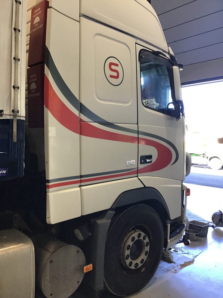 Volvo FH16 610 - Τράκτορας: φωτογραφία 4 Volvo FH16 610 - Τράκτορας: φωτογραφία 4
