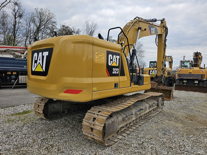 CATERPILLAR 323-07B - Ερπυστριοφόρος εκσκαφέας: φωτογραφία 4 CATERPILLAR 323-07B - Ερπυστριοφόρος εκσκαφέας: φωτογραφία 4