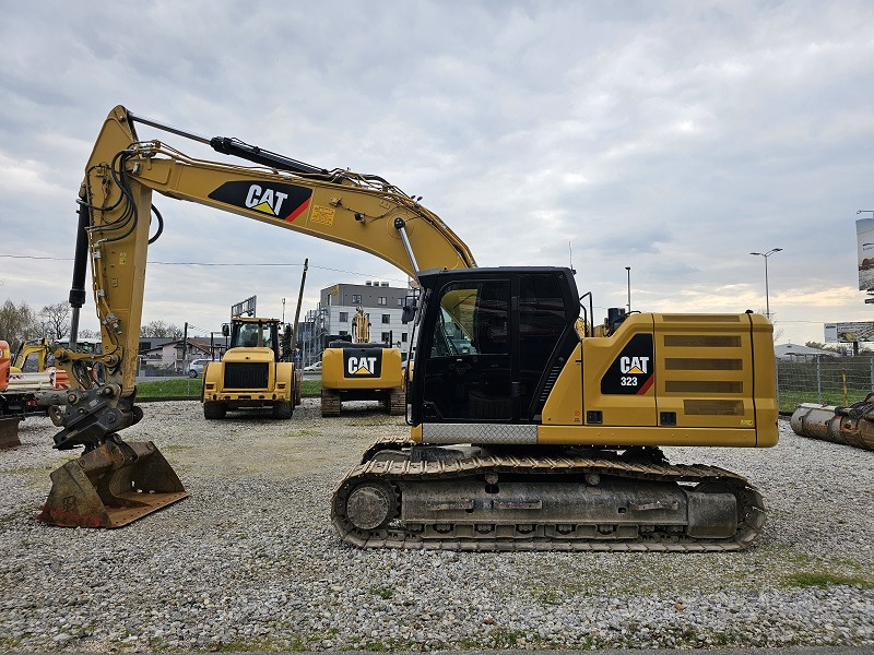 CATERPILLAR 323-07B - Ερπυστριοφόρος εκσκαφέας: φωτογραφία 2 CATERPILLAR 323-07B - Ερπυστριοφόρος εκσκαφέας: φωτογραφία 2