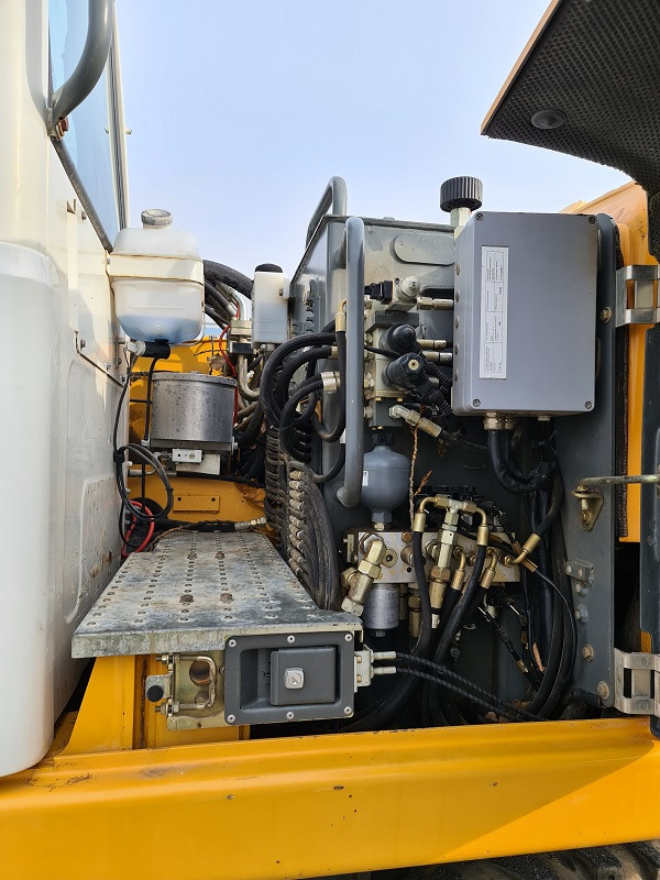 Κατασκευή μηχανήματα LIEBHERR A316: φωτογραφία 15