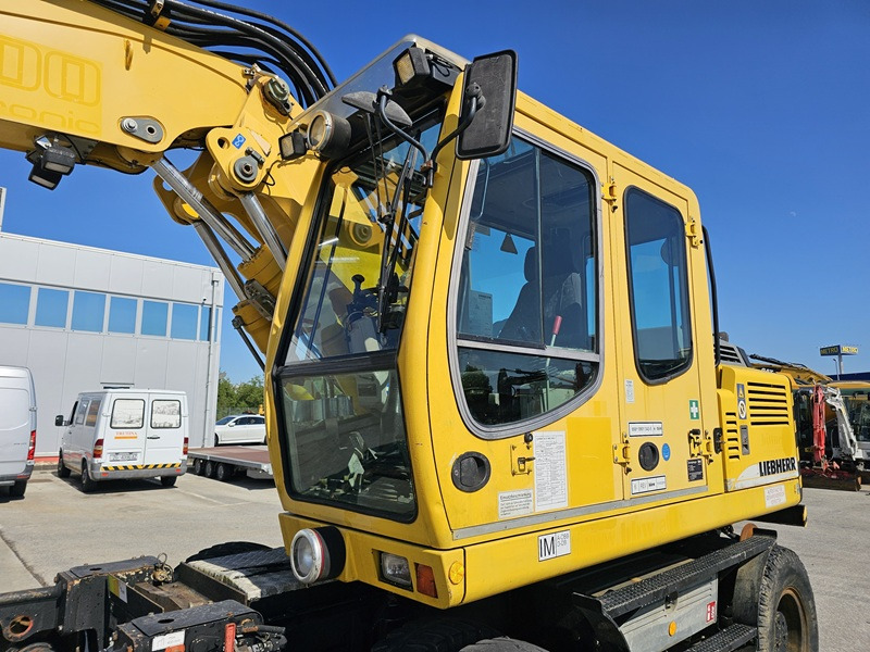 Τροχοφόρος εκσκαφέας LIEBHERR A900C ZW: φωτογραφία 8