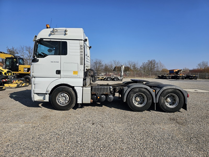 MAN TGX33.540 6x4 - Τράκτορας: φωτογραφία 2 MAN TGX33.540 6x4 - Τράκτορας: φωτογραφία 2