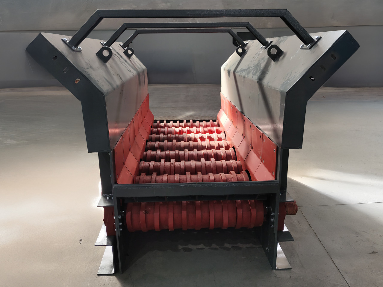 CONSTMACH High-Performance Wobbler Feeder for Continuous Material Flow | Industrial-Grade Feeder System - Μηχάνημα ορυχείων: φωτογραφία 3 CONSTMACH High-Performance Wobbler Feeder for Continuous Material Flow | Industrial-Grade Feeder System - Μηχάνημα ορυχείων: φωτογραφία 3