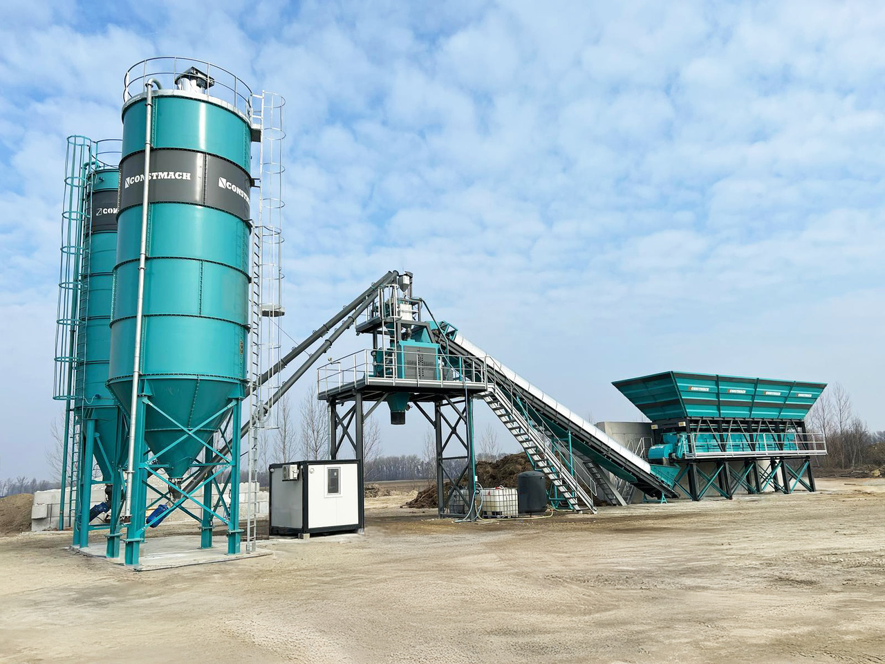 Constmach Centrale à Béton Compacte de 60 m³/h Avec Tapis Roulant - Εργοστάσιο σκυροδέματος: φωτογραφία 1 Constmach Centrale à Béton Compacte de 60 m³/h Avec Tapis Roulant - Εργοστάσιο σκυροδέματος: φωτογραφία 1
