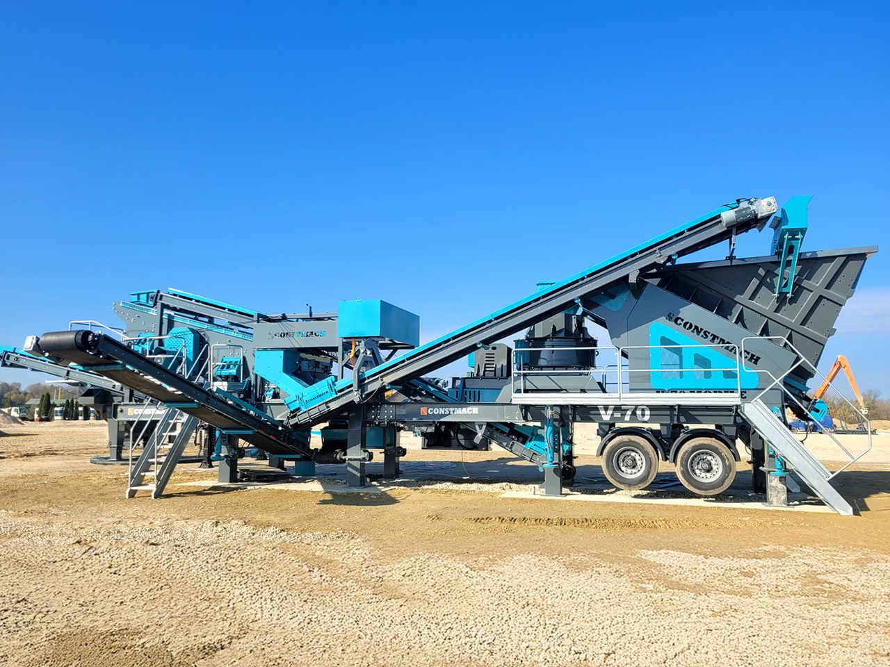 Constmach Mobiler Prallbrecher mit vertikaler Welle und einer Kapazität von 100–150 Tonnen - Κινητός σπαστήρας: φωτογραφία 3 Constmach Mobiler Prallbrecher mit vertikaler Welle und einer Kapazität von 100–150 Tonnen - Κινητός σπαστήρας: φωτογραφία 3