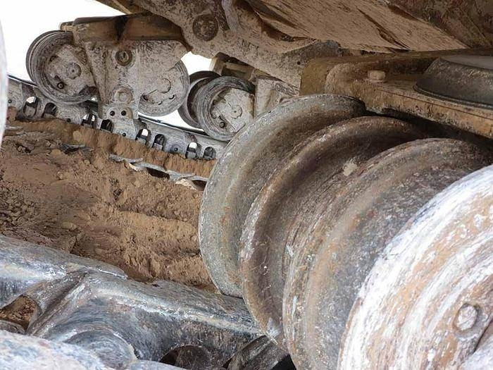 CAT D10 T - Μπουλντόζα: φωτογραφία 2 CAT D10 T - Μπουλντόζα: φωτογραφία 2