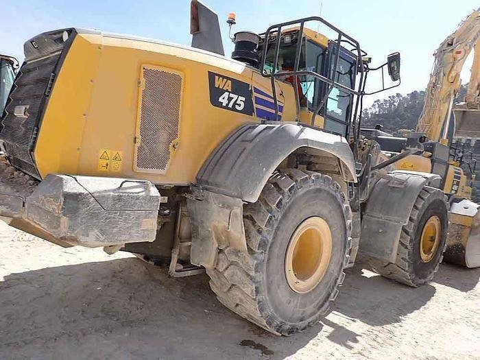 Ελαστιχοφόρος φορτωτής Komatsu WA475-10: φωτογραφία 11