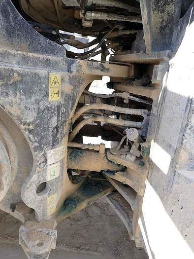 Ελαστιχοφόρος φορτωτής Komatsu WA475-10: φωτογραφία 28