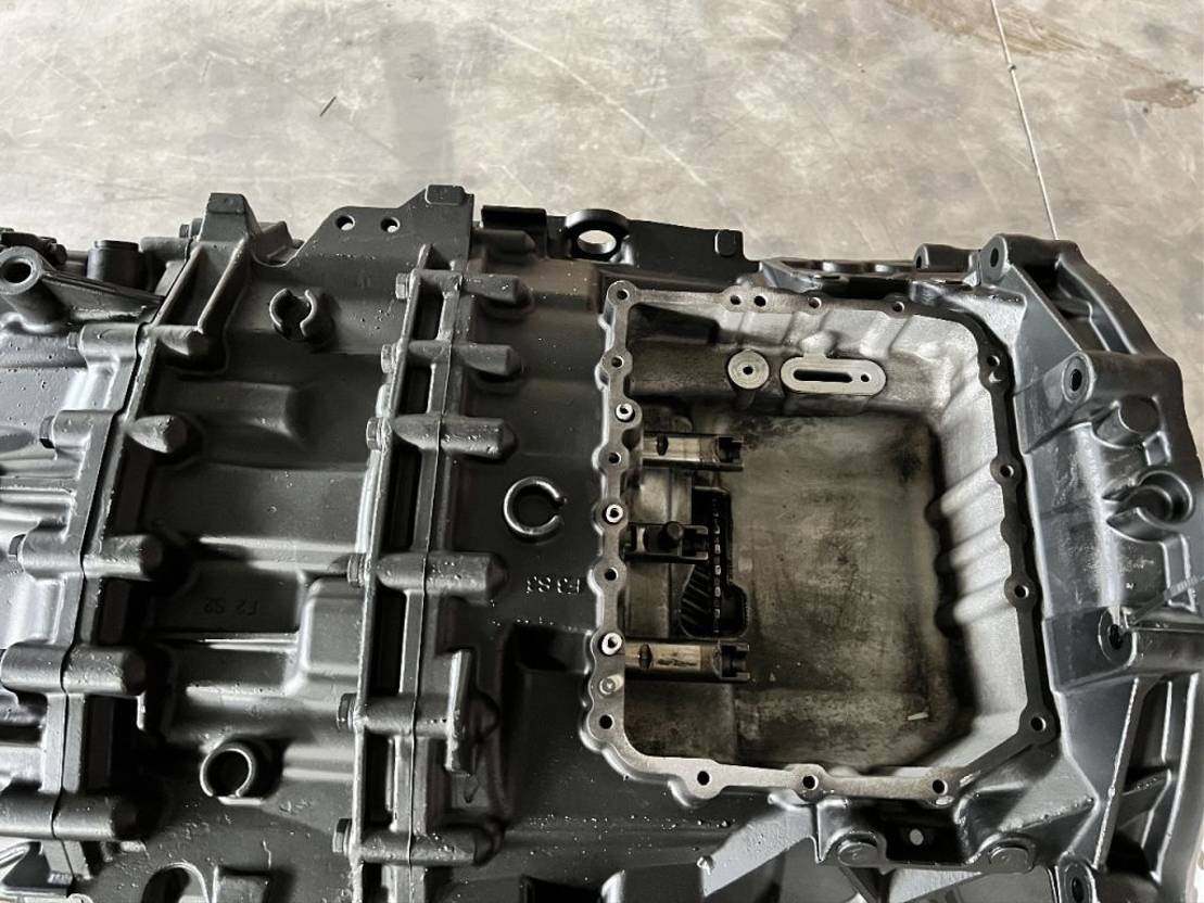 MAN TGA ZF Getriebe 12AS2331 TO - Κιβώτιο ταχυτήτων για Φορτηγό: φωτογραφία 2 MAN TGA ZF Getriebe 12AS2331 TO - Κιβώτιο ταχυτήτων για Φορτηγό: φωτογραφία 2