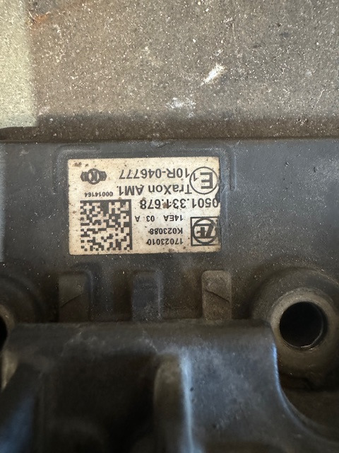 ZF Getriebesteller Oberteil TRAXON Deckel 0501331678 - Κιβώτιο ταχυτήτων και ανταλλακτικά για Φορτηγό: φωτογραφία 3 ZF Getriebesteller Oberteil TRAXON Deckel 0501331678 - Κιβώτιο ταχυτήτων και ανταλλακτικά για Φορτηγό: φωτογραφία 3