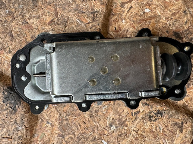 ZF Wählaktuator Getriebe 0501328597 - Κιβώτιο ταχυτήτων και ανταλλακτικά για Φορτηγό: φωτογραφία 2 ZF Wählaktuator Getriebe 0501328597 - Κιβώτιο ταχυτήτων και ανταλλακτικά για Φορτηγό: φωτογραφία 2