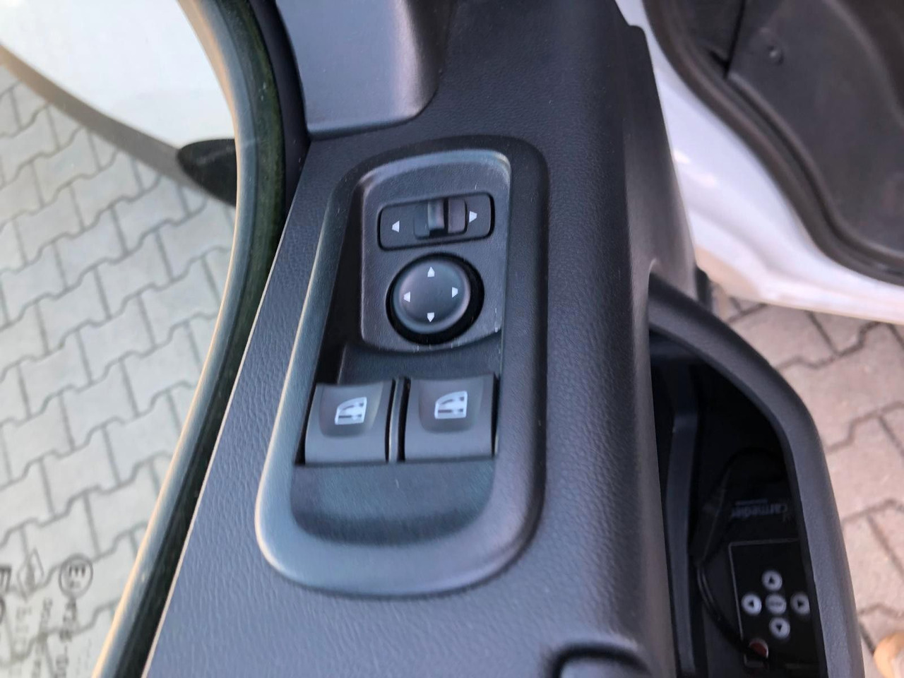 Επαγγελματικό αυτοκίνητο κόφα Renault MASTER RED 3.5T*LBW*Klima*4.2m*AUCH MIETE: φωτογραφία 15 Επαγγελματικό αυτοκίνητο κόφα Renault MASTER RED 3.5T*LBW*Klima*4.2m*AUCH MIETE: φωτογραφία 15