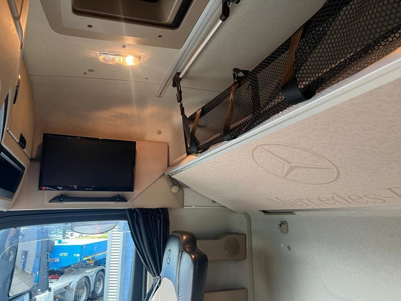 Μίσθωση Mercedes-Benz Actros 4163 SLT 8x4 Mercedes-Benz Actros 4163 SLT 8x4: φωτογραφία 10