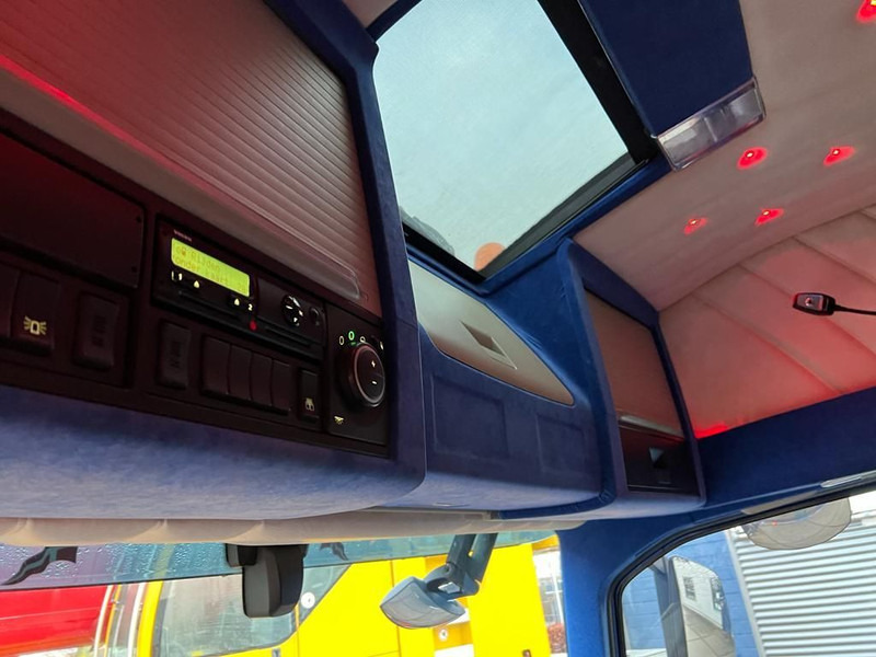 Τράκτορας Volvo FH 13.500 6x4 Tandem lift: φωτογραφία 9