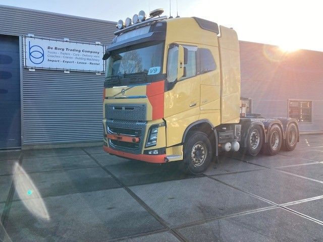 Volvo FH 16.750 8x4/4 - Τράκτορας: φωτογραφία 1 Volvo FH 16.750 8x4/4 - Τράκτορας: φωτογραφία 1