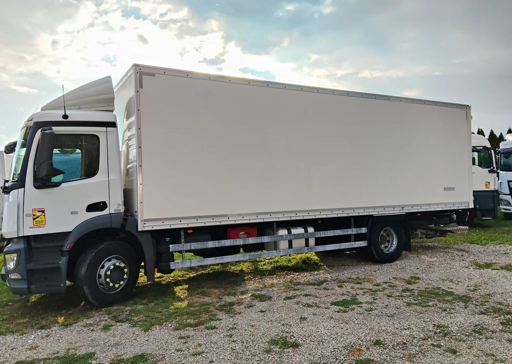 Mercedes-Benz Antos - Φορτηγό ψυγείο: φωτογραφία 4 Mercedes-Benz Antos - Φορτηγό ψυγείο: φωτογραφία 4