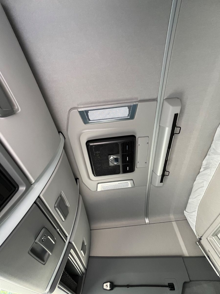 Τράκτορας Renault T-High 520 Retarder: φωτογραφία 12 Τράκτορας Renault T-High 520 Retarder: φωτογραφία 12