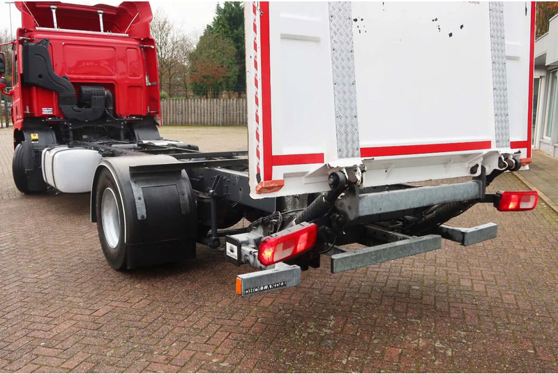 DAF CF 290 FA Chassis + 2500 KG Dhollandia laadklep - Φορτηγό σασί: φωτογραφία 3 DAF CF 290 FA Chassis + 2500 KG Dhollandia laadklep - Φορτηγό σασί: φωτογραφία 3