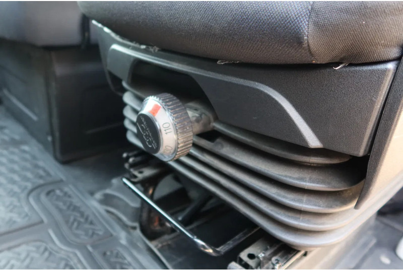 Φορτηγό κόφα Iveco 72 C 18 Automaat + klep: φωτογραφία 14