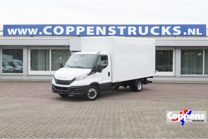 Iveco Daily 35C16 Bak+Klep Automaat Laadklep Airco Camera - Επαγγελματικό αυτοκίνητο κόφα: φωτογραφία 1 Iveco Daily 35C16 Bak+Klep Automaat Laadklep Airco Camera - Επαγγελματικό αυτοκίνητο κόφα: φωτογραφία 1